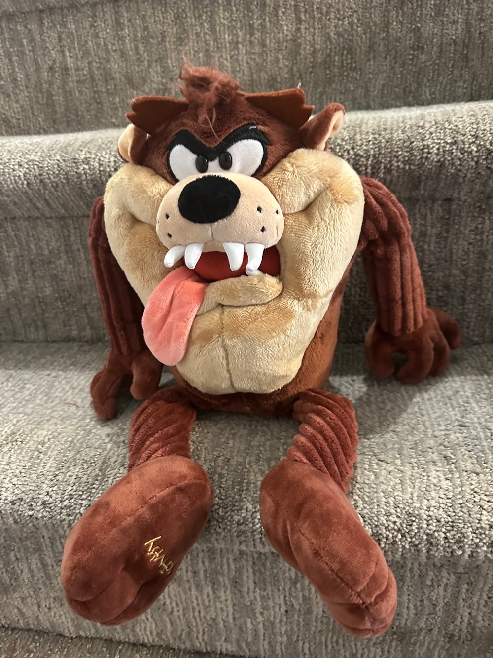 Taz – Scentsy Buddy, part of the official Looney Tunes Scentsy Collection.